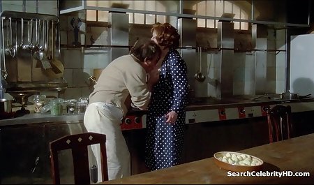 امرأة شابة تريد فيلم سكس لبناني كامل صديقها قرنية