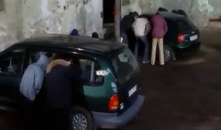 ركاب سخيف أثناء مشاهدة افلام جنس حقيقيه مضيفة